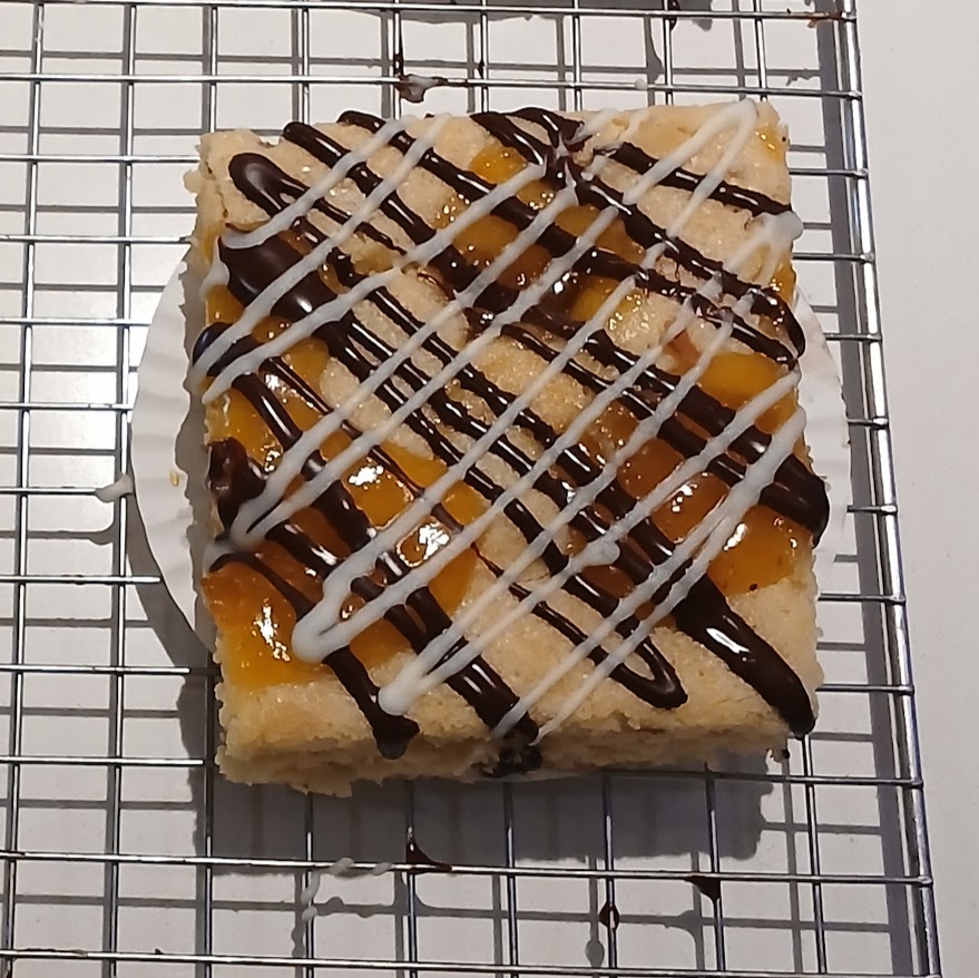Strawberry Chocolate Blondie
