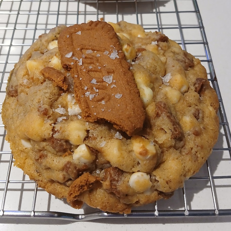 Strawberry Chocolate Blondie